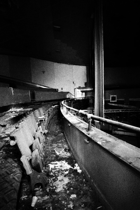 B&W auditorium